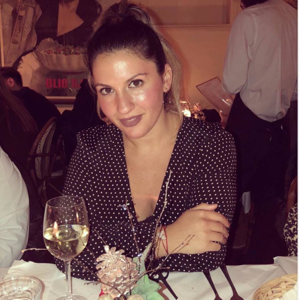 Meet your Posher, Danielle